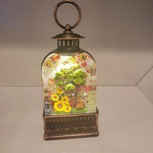 Collectible Turkey Autumn Fall Latern Lighted Glitter Snow Globe Plastic